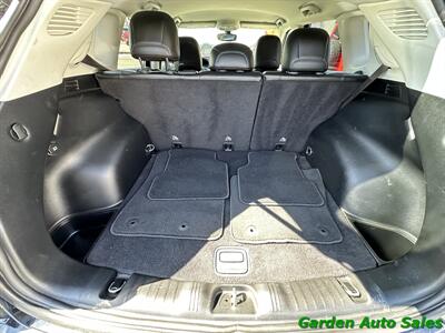 2019 Jeep Compass LATITUDE  4x4 + Leather - Photo 19 - Newark, NJ 07114
