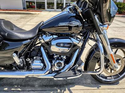 2022 Harley-Davidson® FLHX - Street Glide®   - Photo 2 - Palm Bay, FL 32905