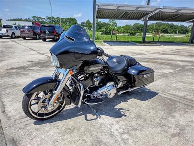 2022 Harley-Davidson® FLHX - Street Glide®   - Photo 9 - Palm Bay, FL 32905