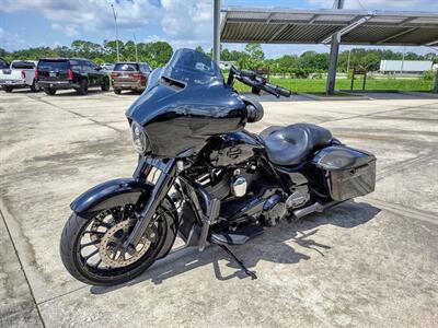 2019 Harley-Davidson® FLHXS - Street Glide® Special   - Photo 9 - Palm Bay, FL 32905