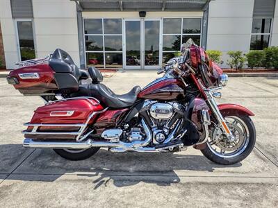 2014 Harley-Davidson® FLHTKSE - CVO™ Limited   - Photo 2 - Palm Bay, FL 32905