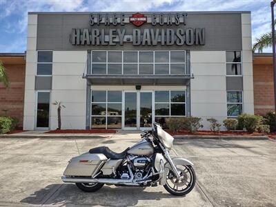 2018 Harley-Davidson® FLHX - Street Glide®   - Photo 8 - Palm Bay, FL 32905