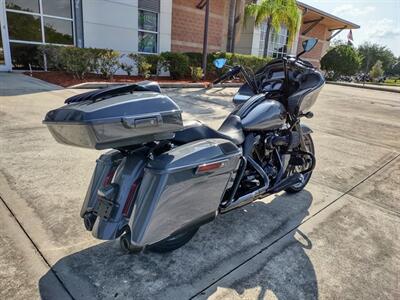 2018 Harley-Davidson® FLTRXSE - CVO™ Road Glide®   - Photo 3 - Palm Bay, FL 32905