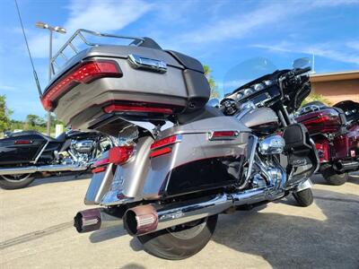 2017 Harley-Davidson® FLHTK - Ultra Limited   - Photo 2 - Palm Bay, FL 32905