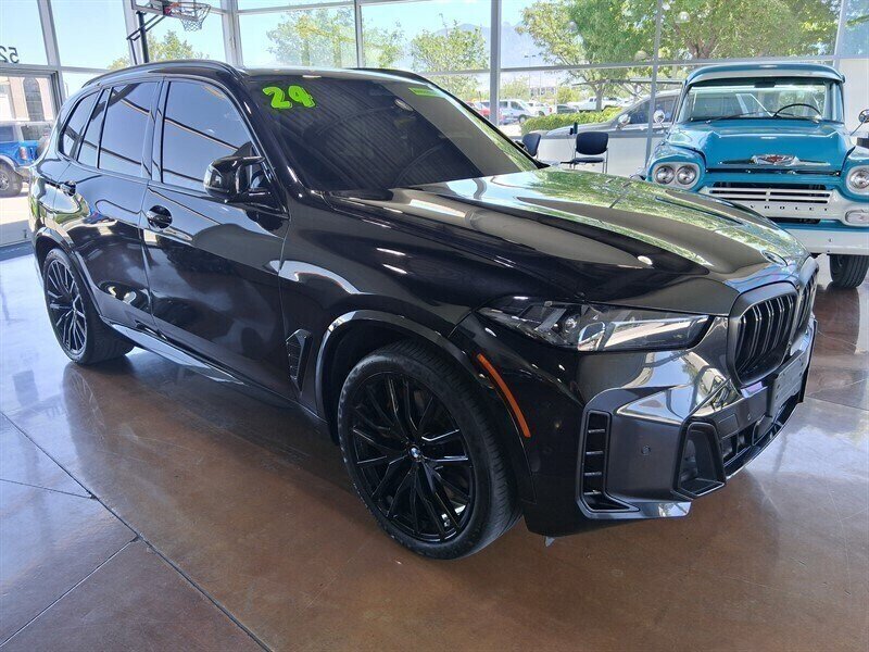 2024 BMW X5 M60i  