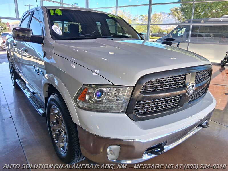 2014 RAM 1500 Laramie  