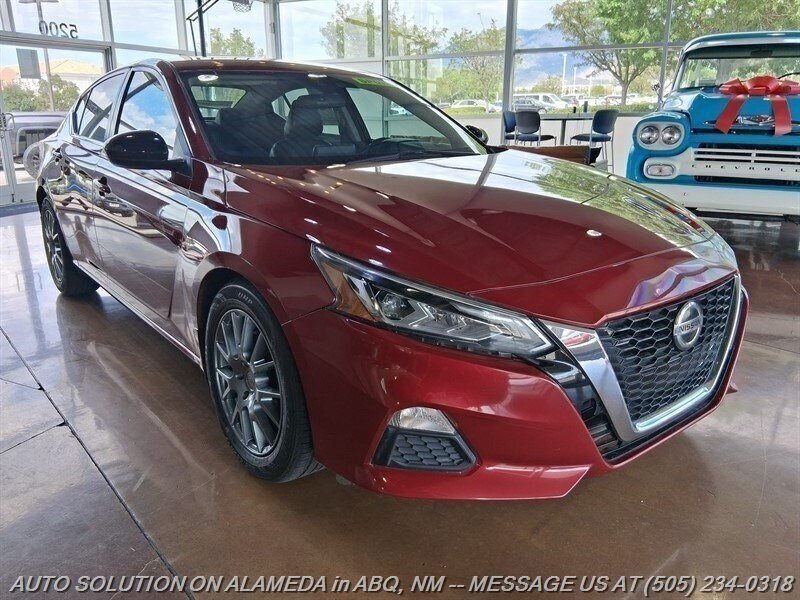 2020 Nissan Altima 2.5 SR  