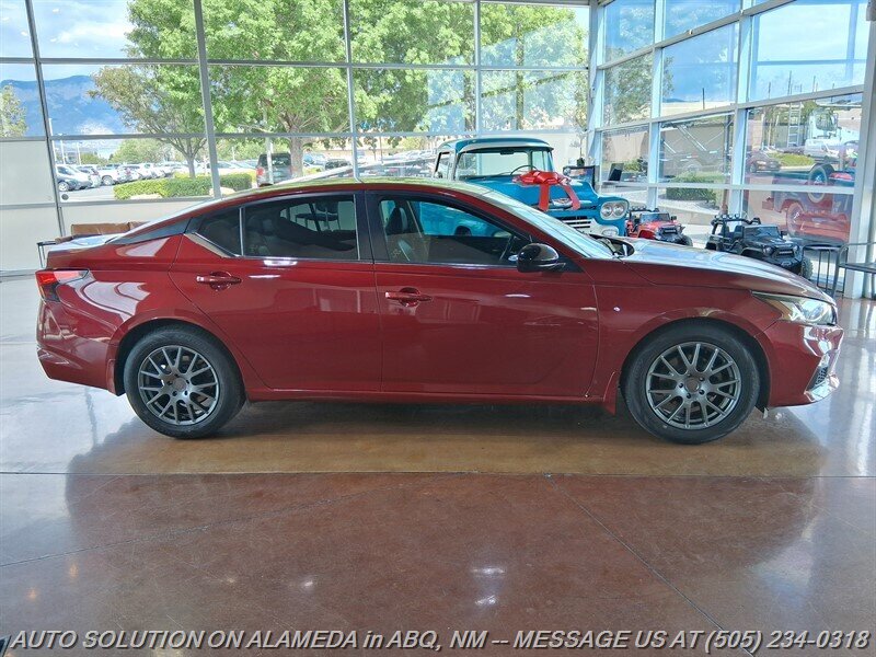 2020 Nissan Altima 2.5 SR   - Photo 4 - Albuquerque, NM 87113