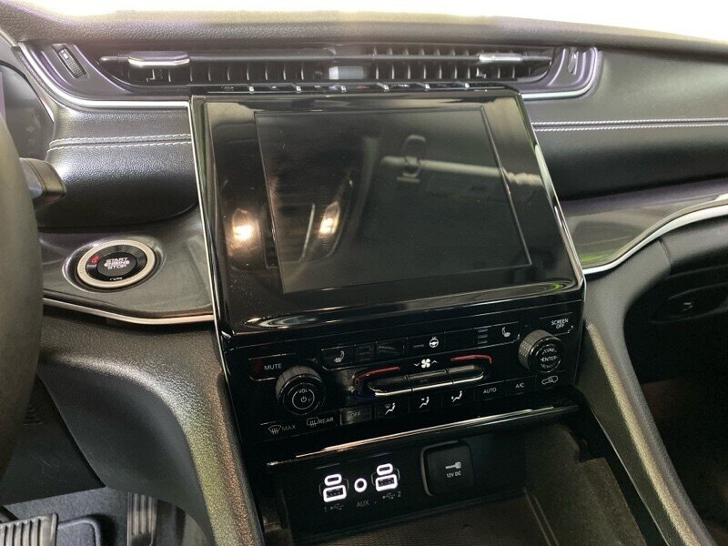2022 Jeep Grand Cherokee L Laredo   - Photo 27 - Albuquerque, NM 87113