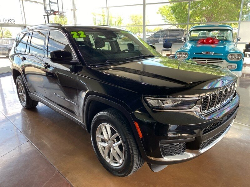 2022 Jeep Grand Cherokee L Laredo  