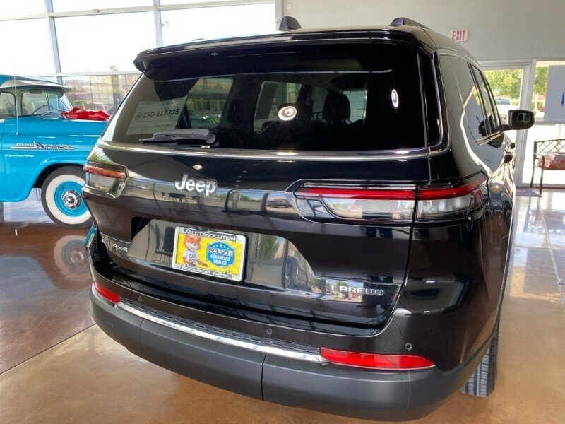 2022 Jeep Grand Cherokee L Laredo   - Photo 11 - Albuquerque, NM 87113