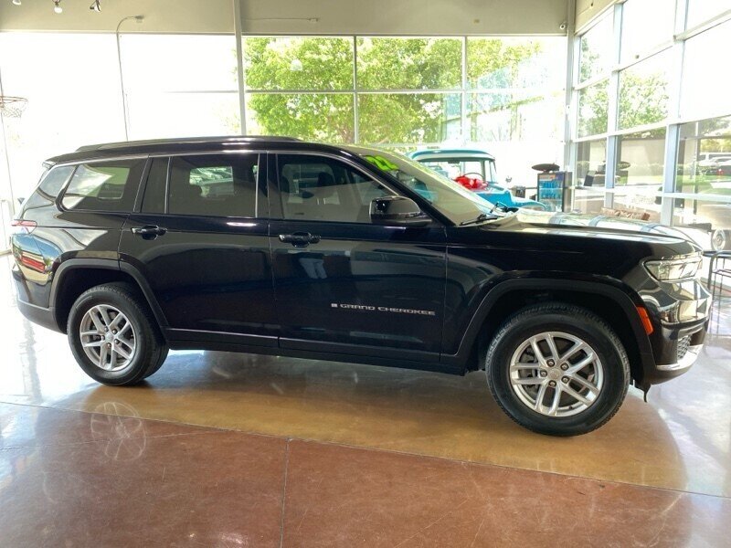 2022 Jeep Grand Cherokee L Laredo   - Photo 5 - Albuquerque, NM 87113