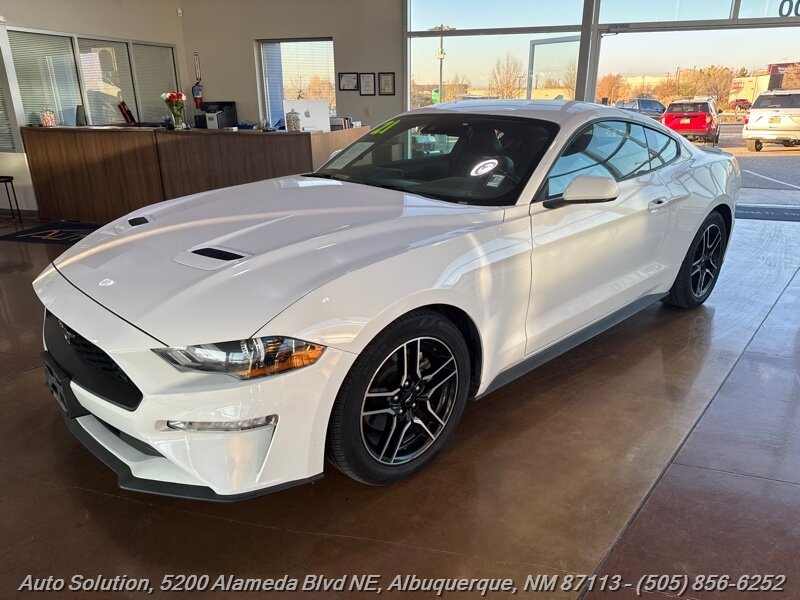 2021 Ford Mustang EcoBoost photo 7