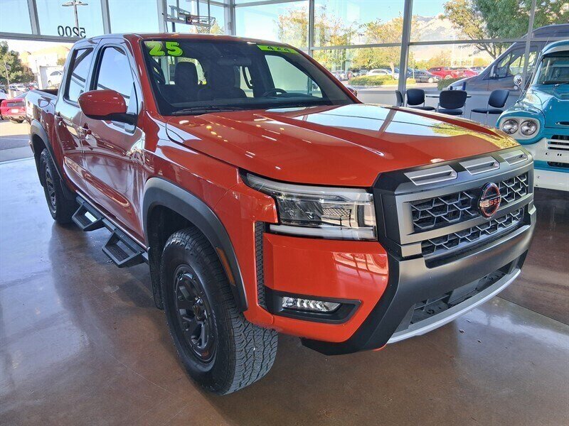 2025 Nissan Frontier PRO-4X  