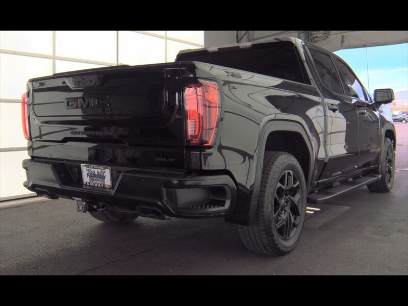 2022 GMC Sierra 1500 SLT   - Photo 3 - Albuquerque, NM 87113