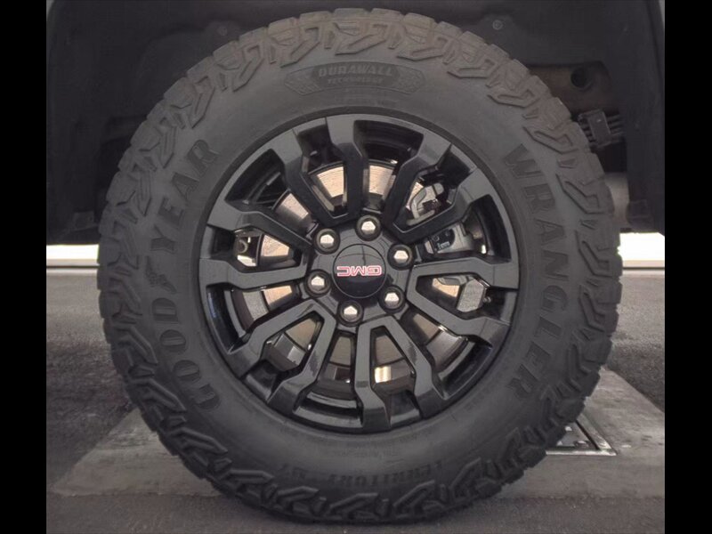 2023 GMC Sierra 1500 AT4X   - Photo 14 - Albuquerque, NM 87113