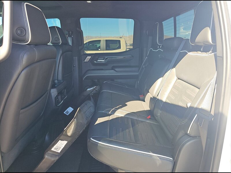 2023 GMC Sierra 1500 AT4X   - Photo 10 - Albuquerque, NM 87113