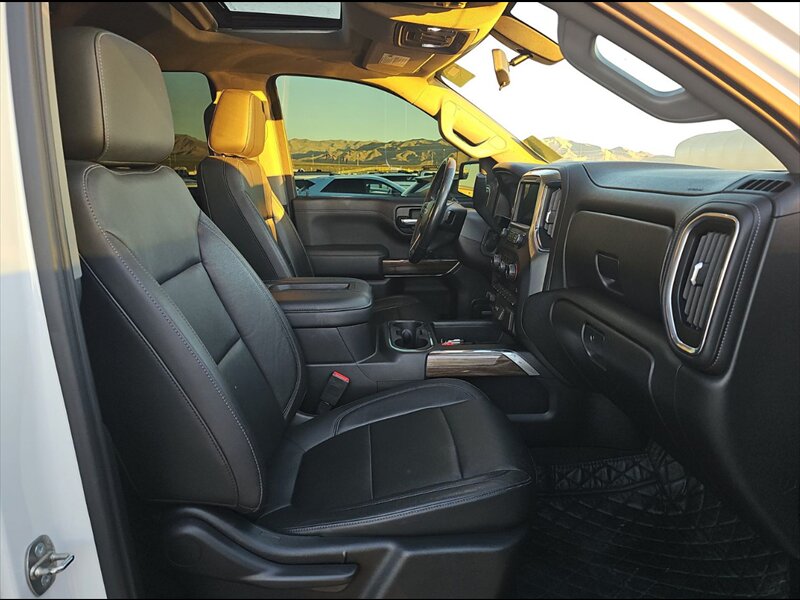 2020 Chevrolet Silverado 1500 LT Trail Boss   - Photo 10 - Albuquerque, NM 87113