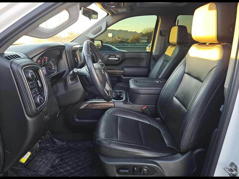 2020 Chevrolet Silverado 1500 LT Trail Boss   - Photo 8 - Albuquerque, NM 87113