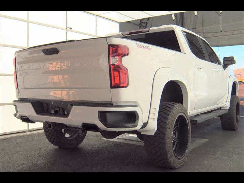 2020 Chevrolet Silverado 1500 LT Trail Boss   - Photo 2 - Albuquerque, NM 87113