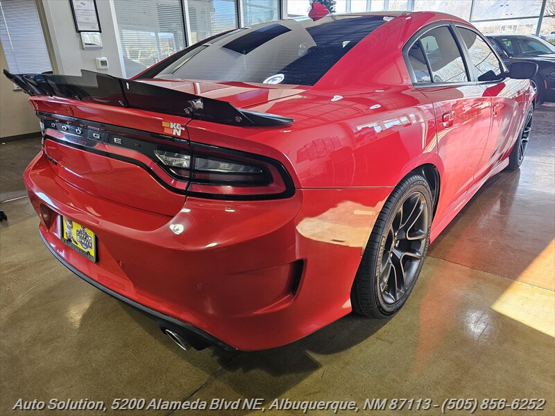 2020 Dodge Charger Scat Pack photo 3