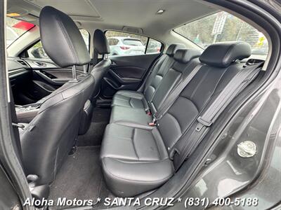 2018 Mazda Mazda3 Touring   - Photo 13 - Santa Cruz, CA 95060