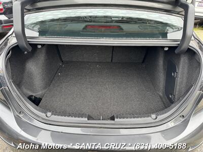 2018 Mazda Mazda3 Touring   - Photo 16 - Santa Cruz, CA 95060