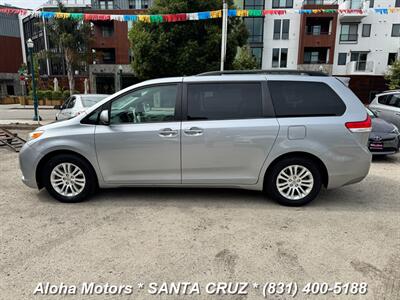 2014 Toyota Sienna XLE 8-Passenger   - Photo 4 - Santa Cruz, CA 95060