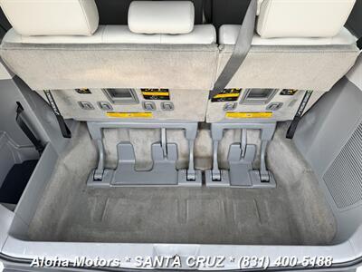 2014 Toyota Sienna XLE 8-Passenger   - Photo 20 - Santa Cruz, CA 95060