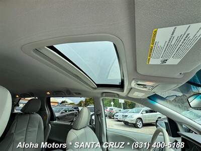2014 Toyota Sienna XLE 8-Passenger   - Photo 10 - Santa Cruz, CA 95060