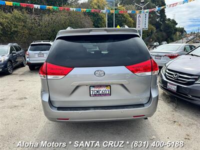 2014 Toyota Sienna XLE 8-Passenger   - Photo 6 - Santa Cruz, CA 95060