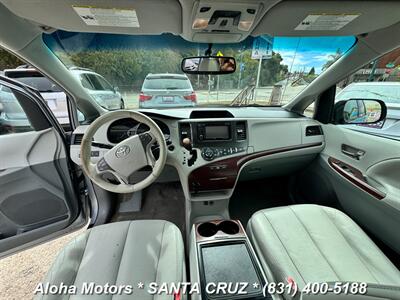 2014 Toyota Sienna XLE 8-Passenger   - Photo 11 - Santa Cruz, CA 95060