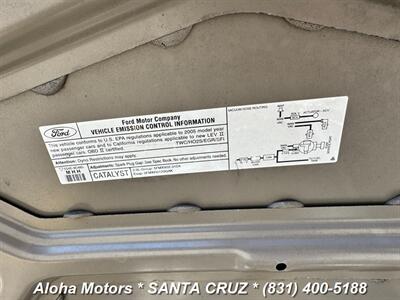 2005 Ford Focus ZX4 S   - Photo 20 - Santa Cruz, CA 95060