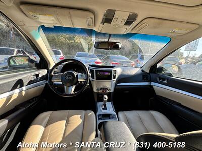 2010 Subaru Legacy 2.5i Premium   - Photo 13 - Santa Cruz, CA 95060