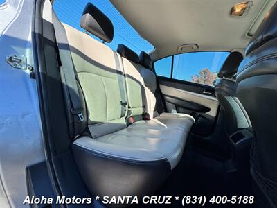 2010 Subaru Legacy 2.5i Premium   - Photo 17 - Santa Cruz, CA 95060