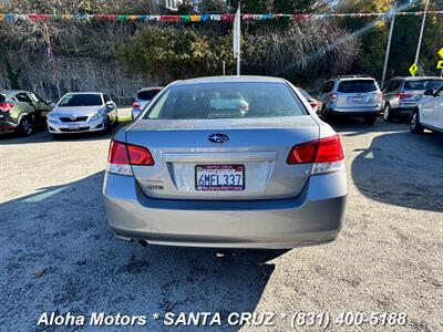 2010 Subaru Legacy 2.5i Premium   - Photo 6 - Santa Cruz, CA 95060