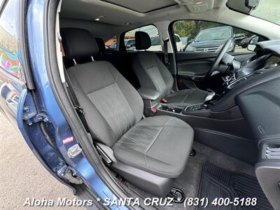 2018 Ford Focus SEL   - Photo 13 - Santa Cruz, CA 95060