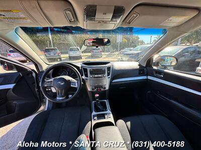 2012 Subaru Outback 2.5i Premium   - Photo 12 - Santa Cruz, CA 95060