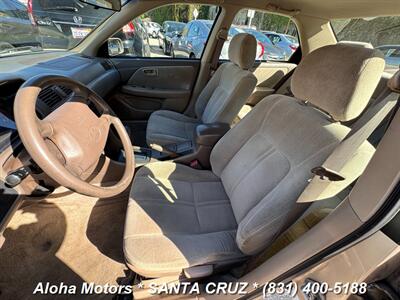 2001 Toyota Camry CE   - Photo 8 - Santa Cruz, CA 95060