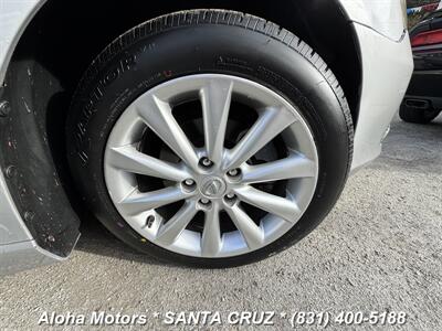 2011 Lexus ES 350   - Photo 12 - Santa Cruz, CA 95060