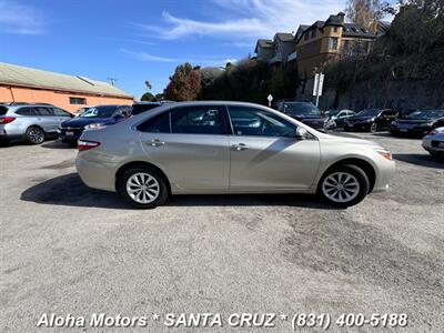 2017 Toyota Camry LE   - Photo 8 - Santa Cruz, CA 95060