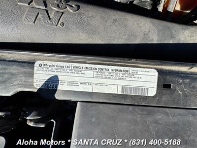 2012 Dodge Challenger SXT - Photo 19 - Santa Cruz, CA 95060