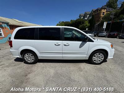 2017 Dodge Grand Caravan SE   - Photo 8 - Santa Cruz, CA 95060