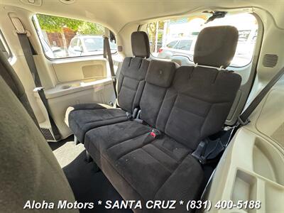 2017 Dodge Grand Caravan SE   - Photo 14 - Santa Cruz, CA 95060