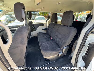 2017 Dodge Grand Caravan SE   - Photo 13 - Santa Cruz, CA 95060