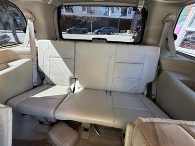 2007 INFINITI QX56   - Photo 13 - Santa Cruz, CA 95060