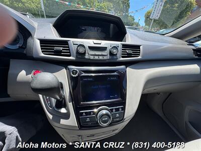 2015 Honda Odyssey EX-L w/Navi   - Photo 13 - Santa Cruz, CA 95060