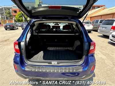 2017 Subaru Outback 2.5i Touring   - Photo 17 - Santa Cruz, CA 95060