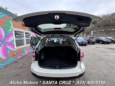 2017 Subaru Forester 2.5i Premium   - Photo 9 - Santa Cruz, CA 95060