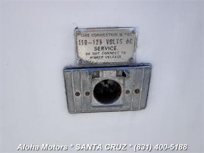 1969 Volkswagen Bus/Vanagon   - Photo 25 - Santa Cruz, CA 95060